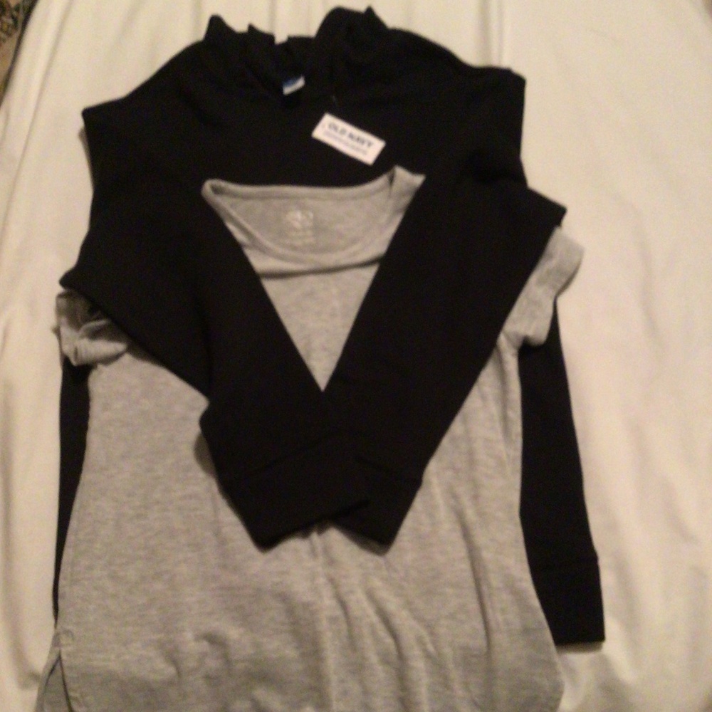Sweatshirt and shirt girls